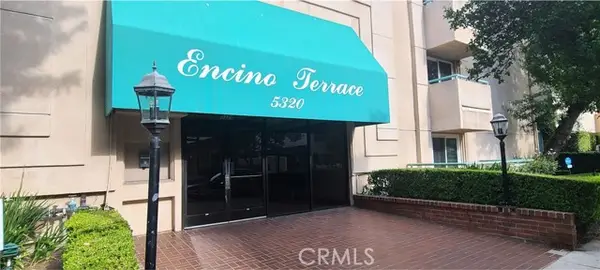 5320 Zelzah Avenue  #201, Encino, CA 91316