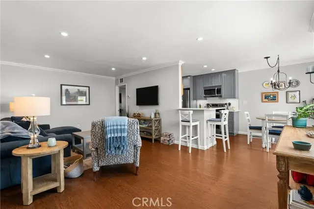 4558 Willis  #103, Sherman Oaks, CA 91403 - #3