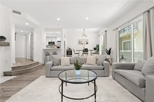 11949 Goshen Avenue  #110, Los Angeles, CA 90049