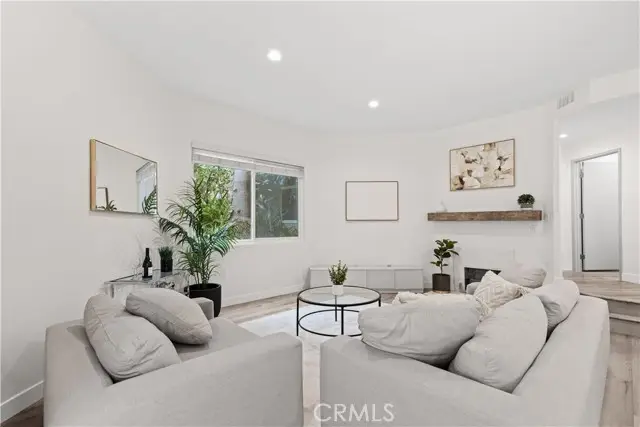 11949 Goshen Avenue  #110, Los Angeles, CA 90049 - #2