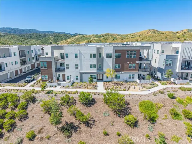 27212 Diamond Peak Lane  #203, Valencia, CA 91381 - #1