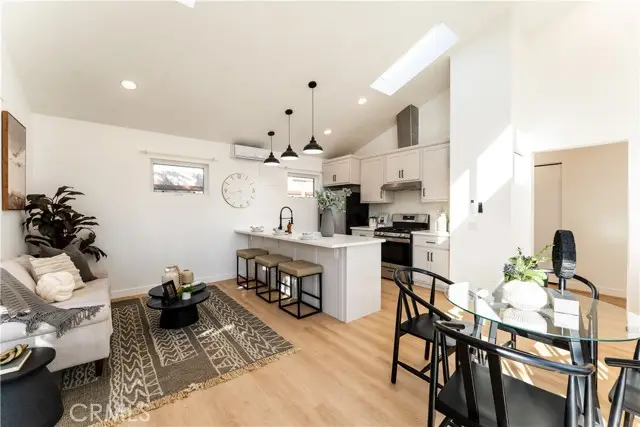16124 San Fernando Mission, Granada Hills, CA 91344 - #2