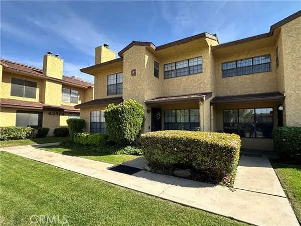 1537 Avenue L  #4, Lancaster, CA 93534