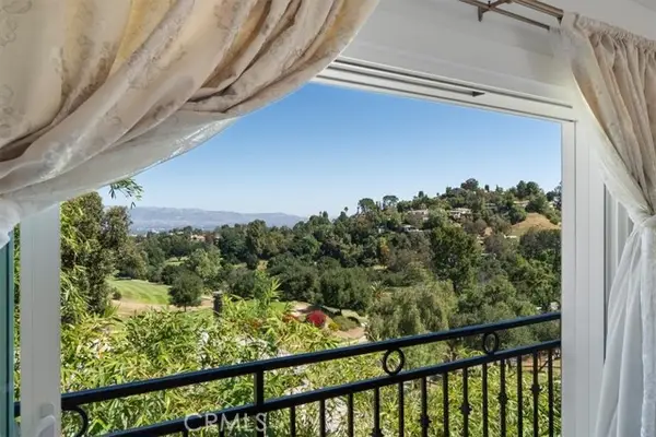 4330 Alhama, Woodland Hills, CA 91364