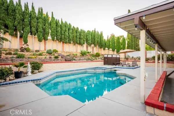 23132 Posada, Valencia, CA 91354