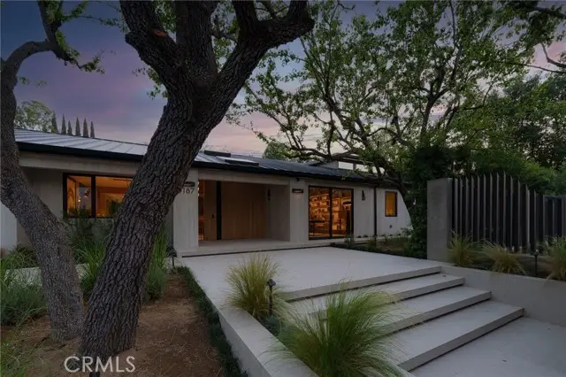 3187 Oakdell Rd, Studio City, CA 91604 - #1