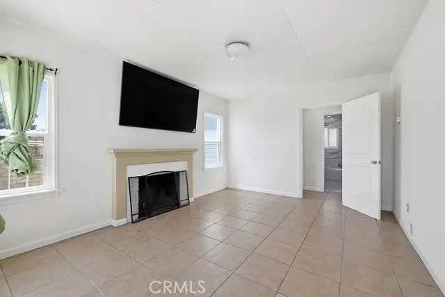 557 Oldfield Street, Lancaster, CA 93534 - #2