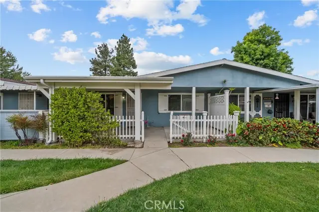 19148 Avenue Of The Oaks  #B, Newhall, CA 91321 - #1