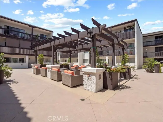 5334 Lindley Avenue  #319, Encino, CA 91316 - #3