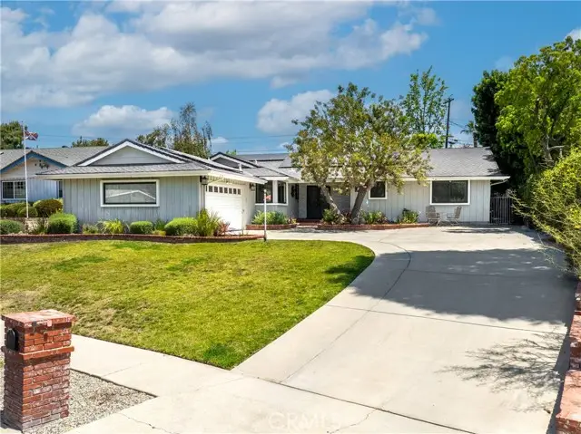 5704 Larryan Drive, Woodland Hills, CA 91367 - #1