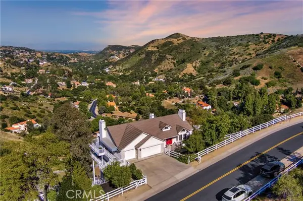 50 saddelbow, West Hills, CA 91307