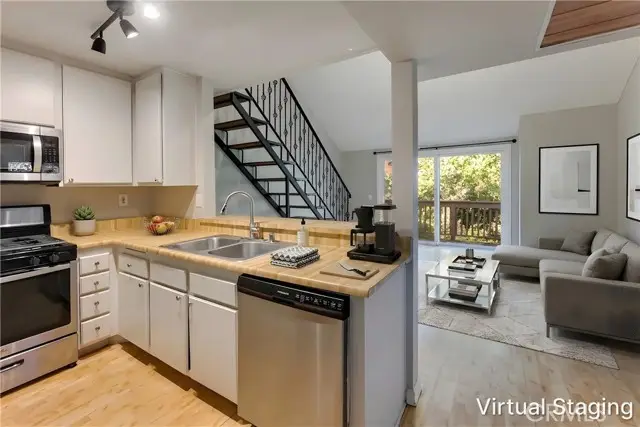 7150 Carlson Circle  #66, Canoga Park, CA 91303 - #3