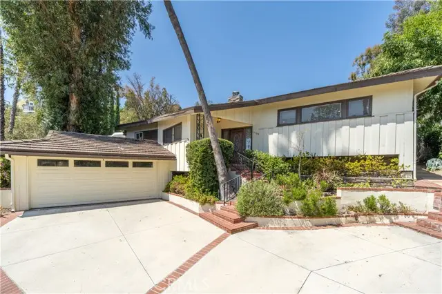 5139 San Feliciano, Woodland Hills, CA 91364 - #3