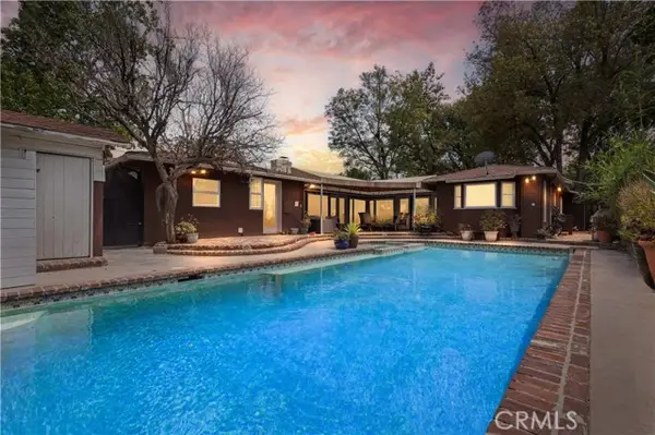 13405 Tiara Street, Van Nuys, CA 91401
