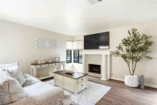7255 Balboa  #20, Van Nuys, CA 91406 - #2
