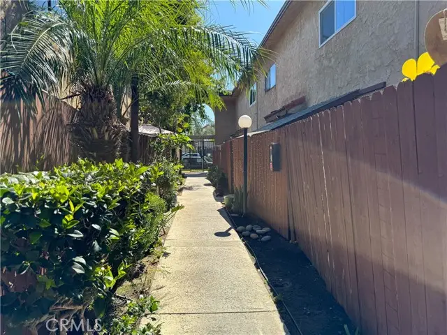 9019 Cedros Avenue  #12, Panorama City, CA 91402 - #2