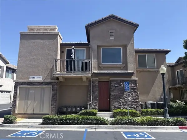27950 Avalon Drive  #50, Canyon Country, CA 91351