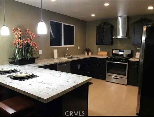 6927 Remmet, Canoga Park, CA 91303 - #2