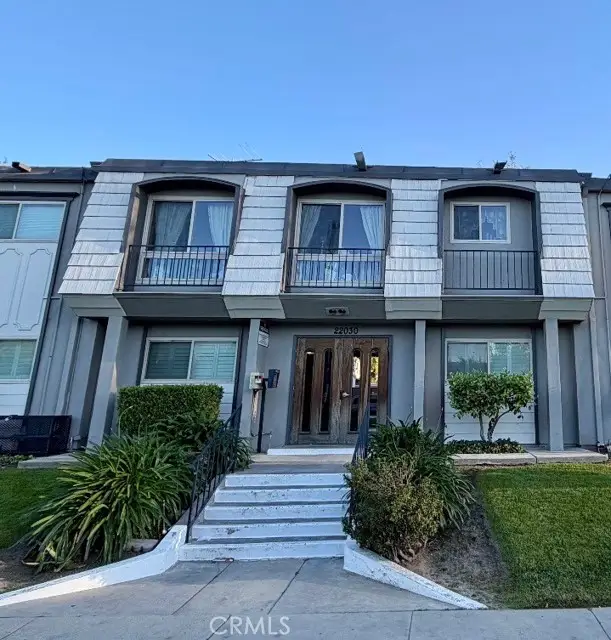 22030 Calvert  #2, Woodland Hills, CA 91367 - #1