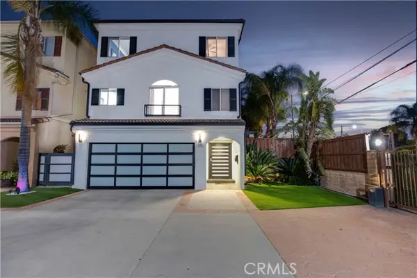 7330 De Soto, Canoga Park, CA 91303