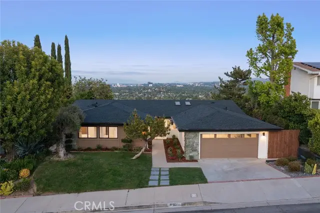 6052 Maury Avenue, Woodland Hills, CA 91367 - #1