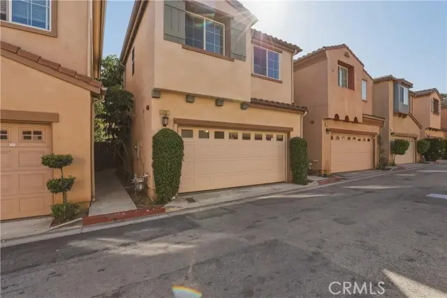 13307 Frederick, Sylmar, CA 91342 - #1
