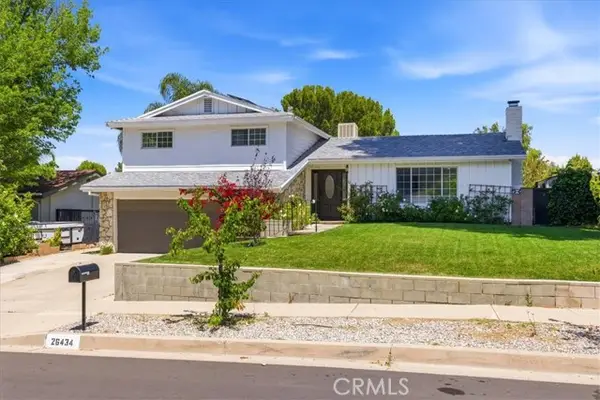 26434 Fairgate, Newhall, CA 91321