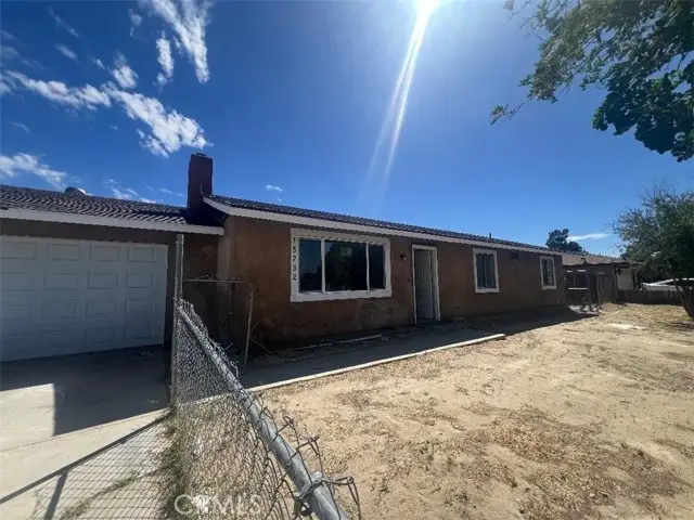 15232 Greenrock, Lancaster, CA 93535 - #2