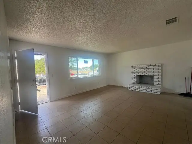 15232 Greenrock, Lancaster, CA 93535 - #3