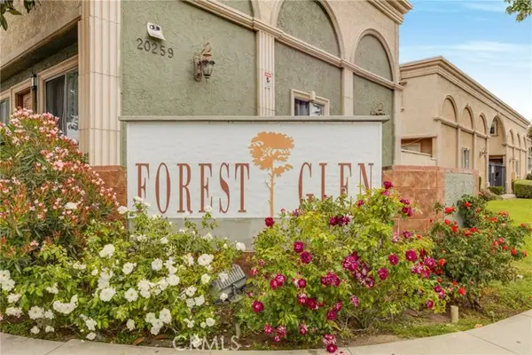 20214 Cohasset Street  #16, Winnetka, CA 91306