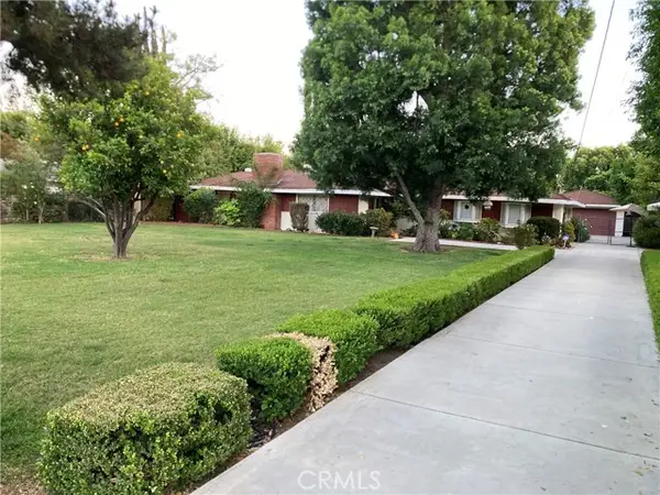 23540 Collins, Woodland Hills, CA 91367