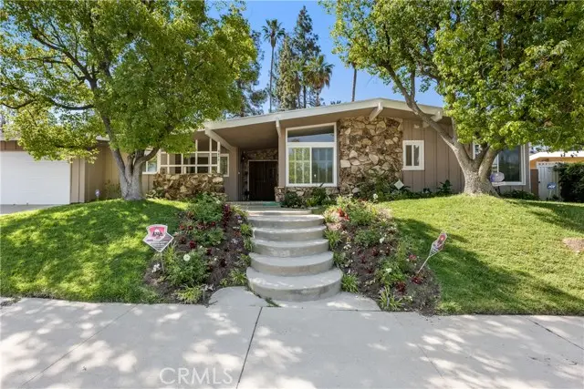 4479 Azalia Drive, Tarzana, CA 91356 - #1