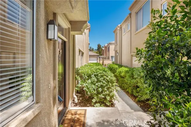 26939 Hillsborough Parkway  #20, Valencia, CA 91354 - #2
