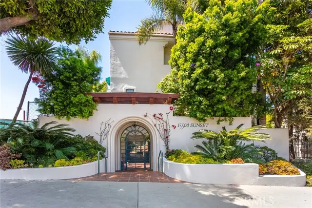 15500 Sunset  #301, Pacific Palisades, CA 90272 - #2