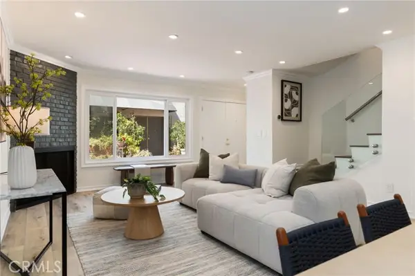 4216 Ethel Ave, Apt 5, Studio City, CA 91604