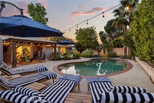 8420 Cozycroft, Winnetka, CA 91306