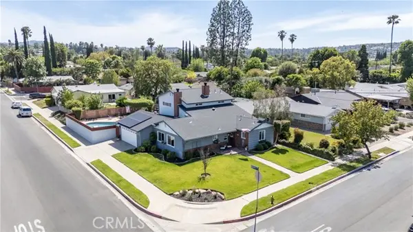 23300 Haynes, West Hills, CA 91307