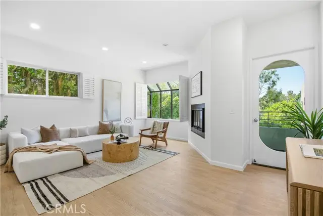 3023 Berkeley  #1, Los Angeles, CA 90026 - #2