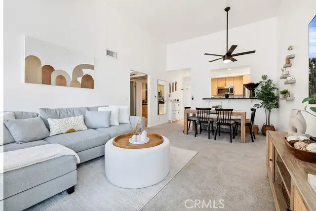 7826 Topanga Canyon Boulevard  #301, Canoga Park, CA 91304 - #3