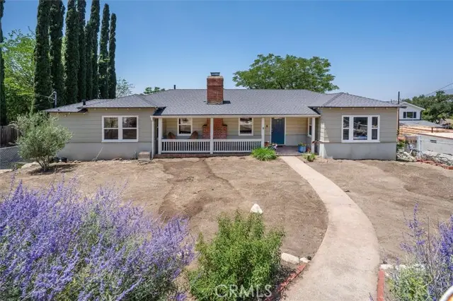 10439 Pinyon, Tujunga, CA 91042 - #1