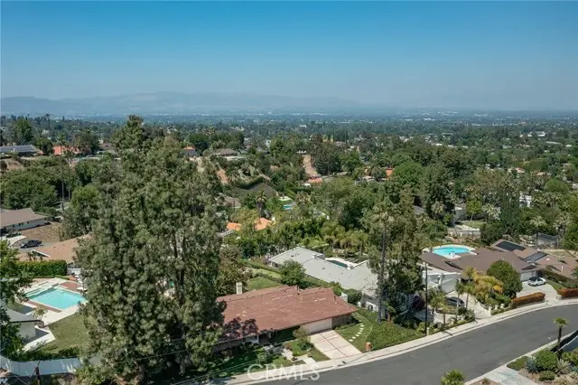 20250 Allentown Drive, Woodland Hills, CA 91364 - #3