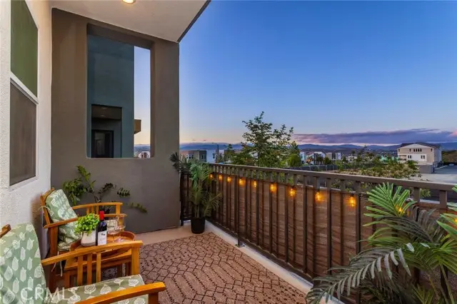 27562 Sparrow Court, Valencia, CA 91381 - #2