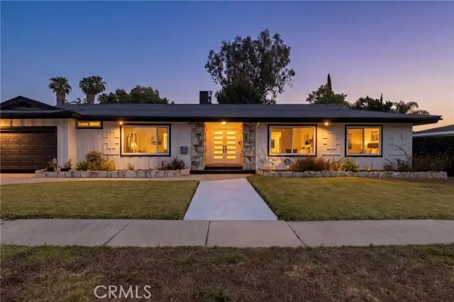 8064 Crosnoe, Panorama City, CA 91402 - #1