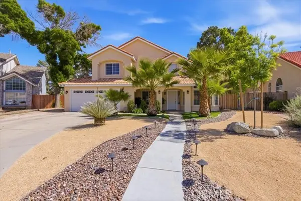 3020 Willowbrook, Palmdale, CA 93551