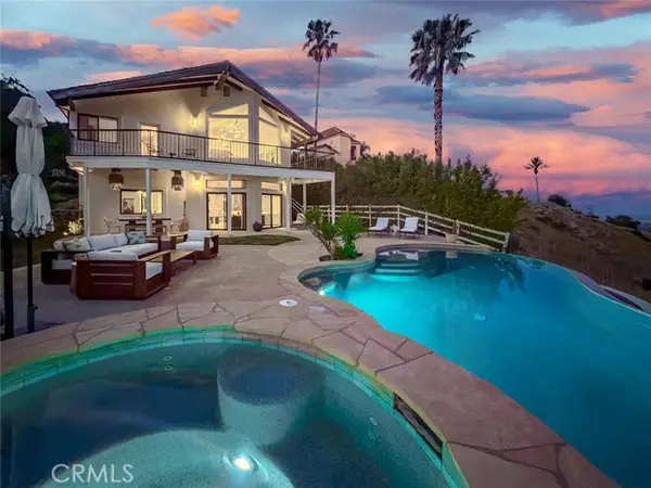 130 Dapplegray, West Hills, CA 91307