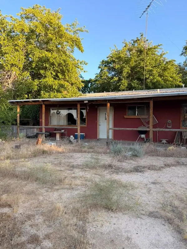 12156 Avenue V12, Pearblossom, CA 93553