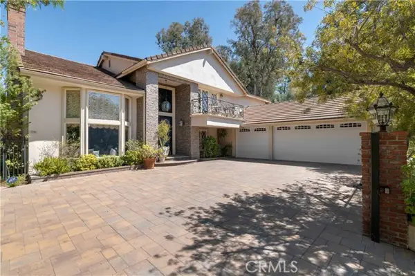 4200 Gayle Drive, Tarzana, CA 91356