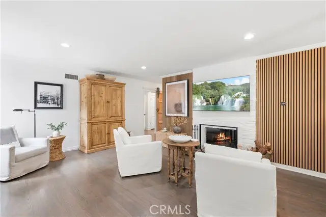 13518 Emelita Street, Van Nuys, CA 91401 - #3