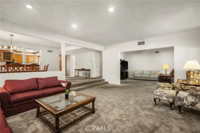 18937 Citronia, Northridge, CA 91324 - #2
