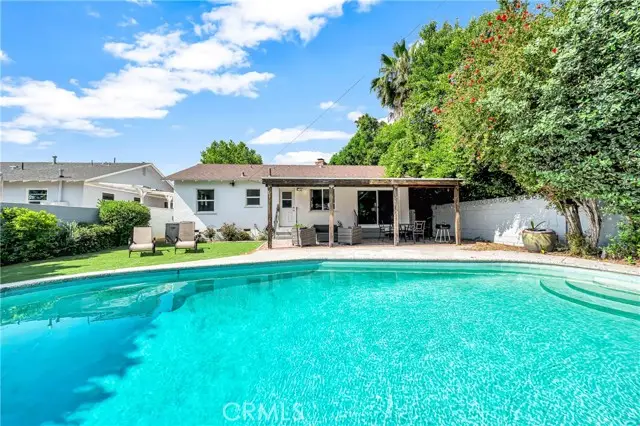 15732 Covello St, Van Nuys, CA 91406 - #1